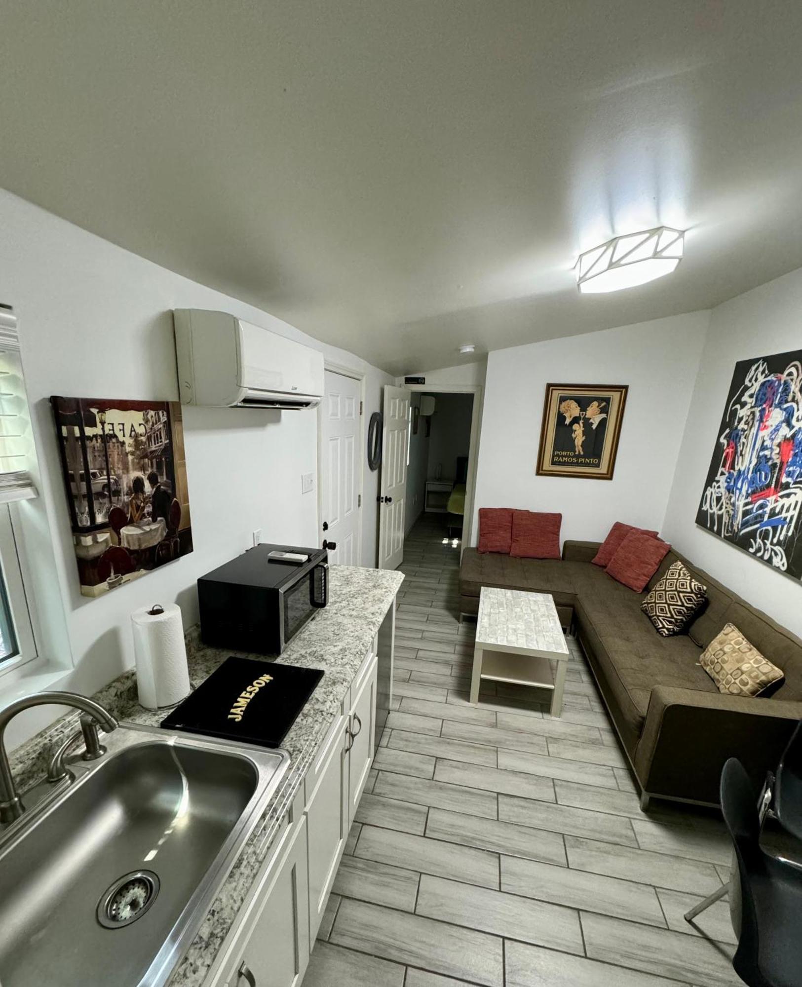 One Bedroom Apartment With Hot Tub 2 Blocks To Magazine Street 뉴올리언스 외부 사진